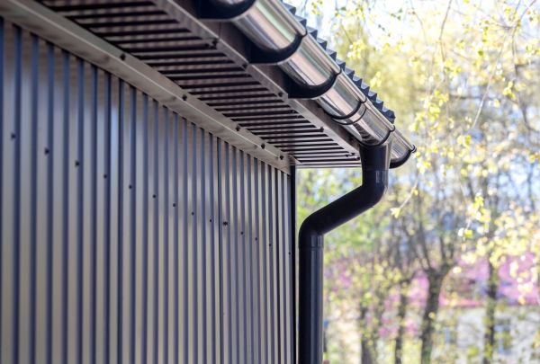 Professional Sheet Metal Siding Repair